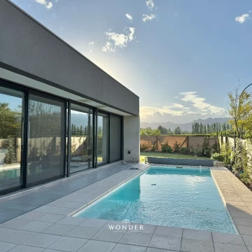 Casa Moderna 3 Dormitorios Desarrollada en 1 planta - Vistalba