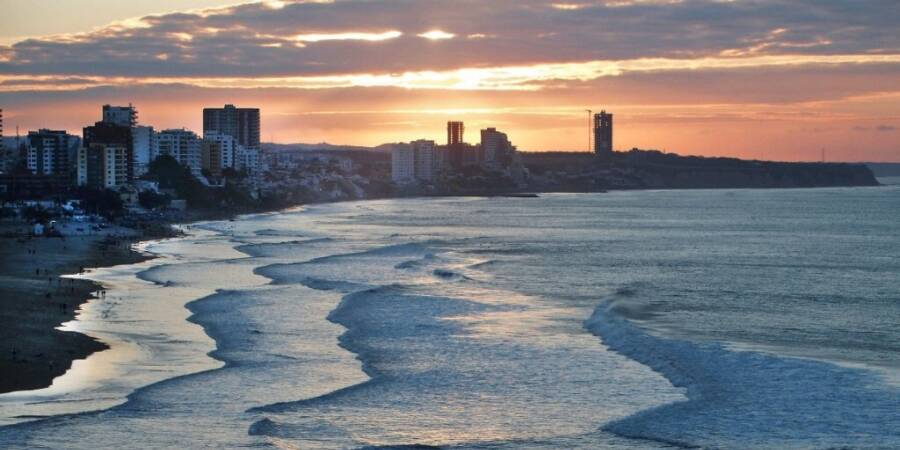 Manta: Un Destino Estratégico para la Inversión Inmobiliaria en Ecuador
