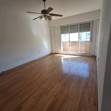 Venta - 3 ambientes con balcón - Villa Crespo