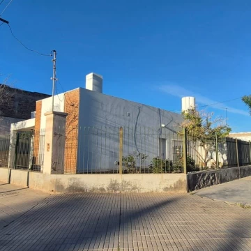 Casa en Venta, Centro , Cipolletti