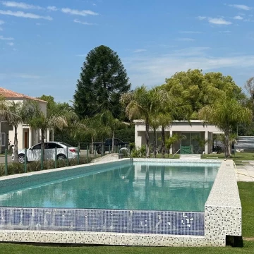 Departamento en venta Saravi Village 2 ambientes