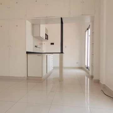 Departamento monoambiente al frente con gran terraza a nuevo 