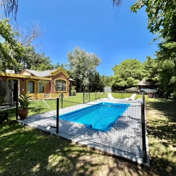 VENTA casa rodeada de naturaleza ubicada en Parque Palmares