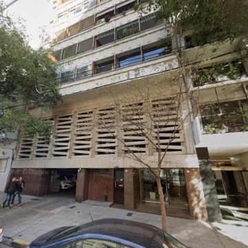 Venta cochera cubierta en Recoleta