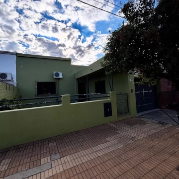 VENTA  propiedad APTA CREDITO  Rondeau 87