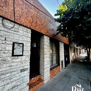 VENTA propiedad APTA CREDITO a metros de la costanera!