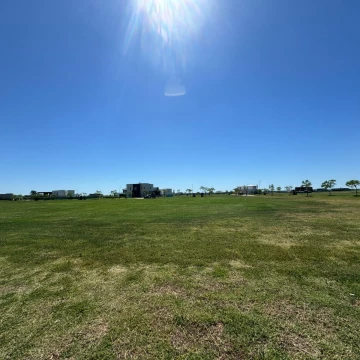 Lote en Venta - Puertos del Lago, Barrio Amarras