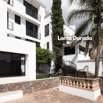 Casa en Renta en Loma Dorada.