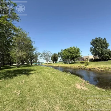 Increíble Lote al agua en venta Fincas de Hudson