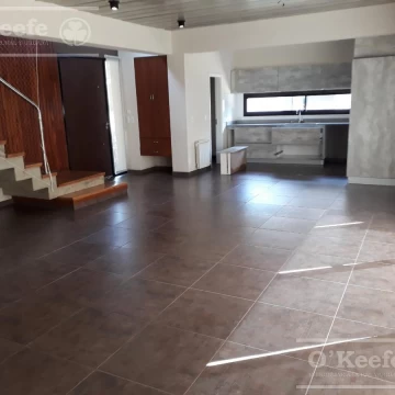 Casa de estilo moderno en venta con cuatro dormitorios en Fincas de Hudson