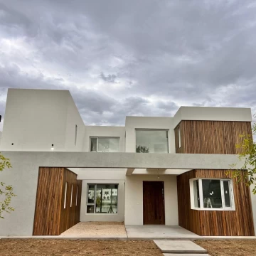 Venta -  Casa Almendro -  5 Ambientes - A estrenar - Barrio Privado Santa Ana, Villanueva, Tigre