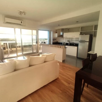 VENTA 3 AMBIENTES AMOBLADO, C/COCHERA - TERRAZAS DEL YACHT