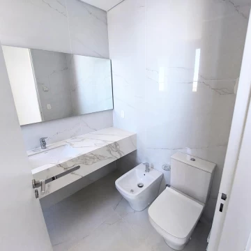 1763764163.jpg