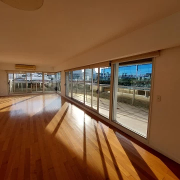 VENTA DE DEPARTAMENTO 4 AMBIENTES, c/2 COCHERAS Y BAULERA - TERRAZAS DEL YACHT