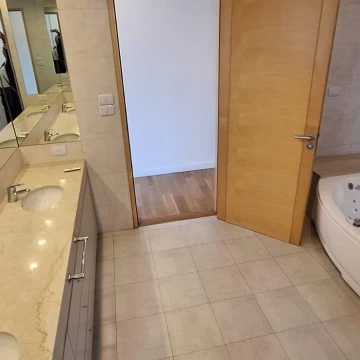 1763764203.jpg