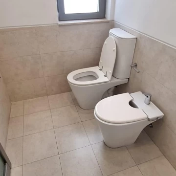 1763764209.jpg