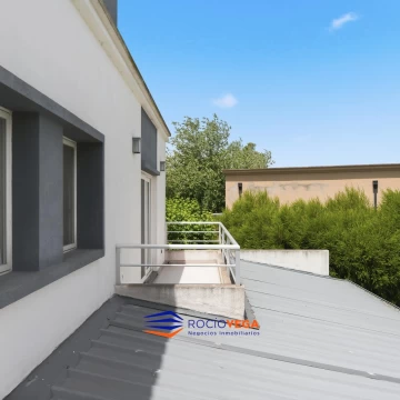 1764005059.jpg