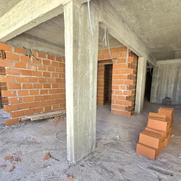 Venta - Departamento en pozo  - 2 Ambientes c/balcón - Villa Santa Rita