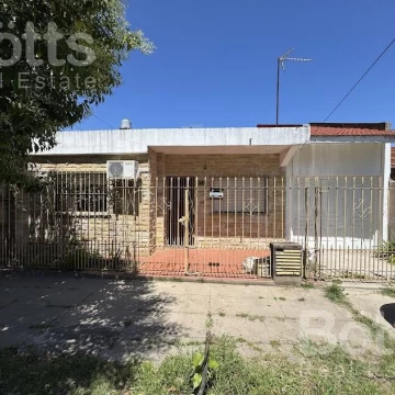 Casa en Bernal Oeste
