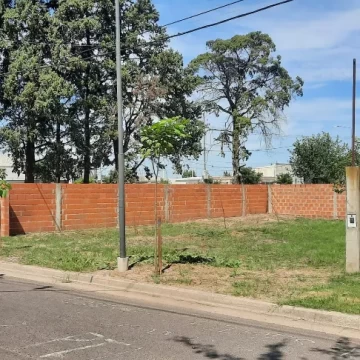 VENTA TERRENO ALVEAR Y PONCE DE LEON