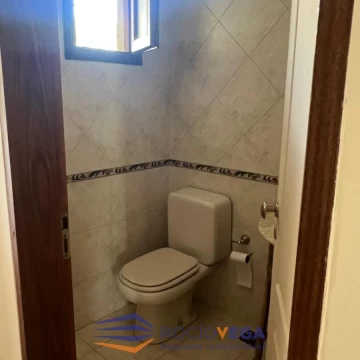 1764426263.jpg