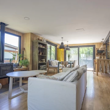 Espectacular Casa flotante de diseño en Barrio Econáutico Hipocampo