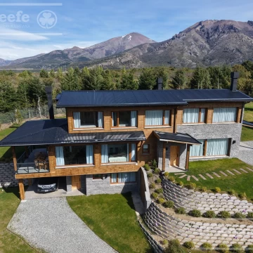 Venta townhouse 4 ambientes en  Barrio Cerrado - Arelauquen, Bariloche