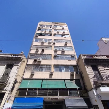 🏢 OFICINA EN VENTA – PLENO CENTRO DE ROSARIO