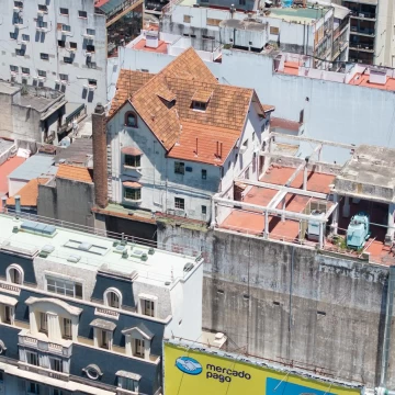 Edificio Comercial en Venta en San Nicolás. Chalet "Muebles Díaz"