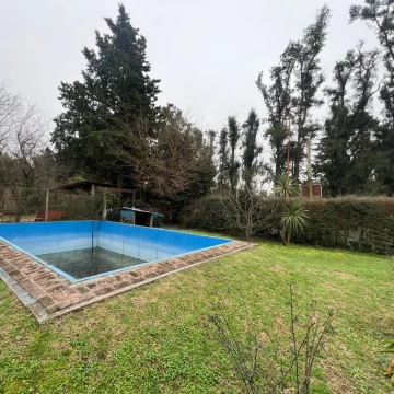 CASA EN VENTA EN HOSTERIA LA MEJOR UBICACION