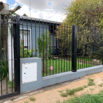 Casa en venta de 3 dormitorios - Apto crédito 