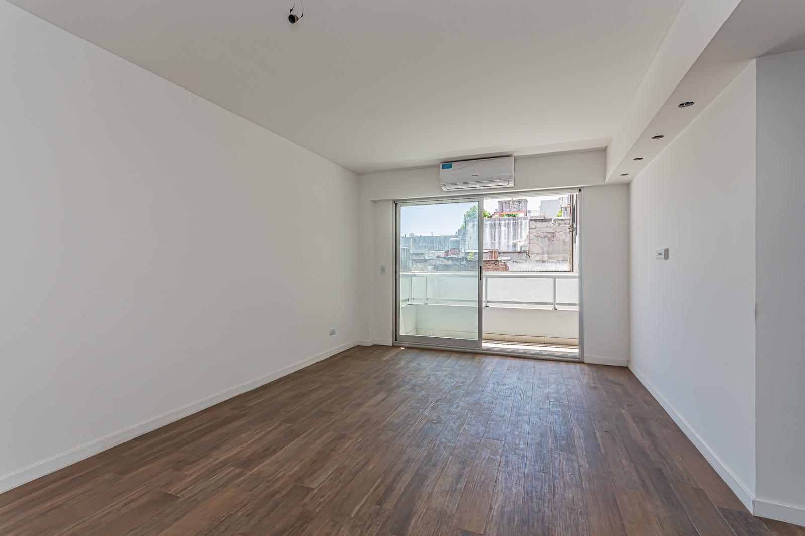 Departamento de 1 dormitorio en Parque Patricios, foto 2