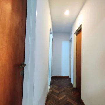 1765289562.jpg