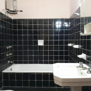 1765303946.jpg