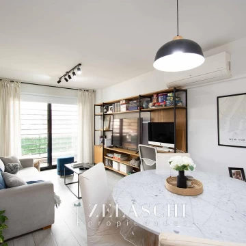 Alquiler: Departamento 3 ambientes - Calle 12 de Octubre, Martin Coronado