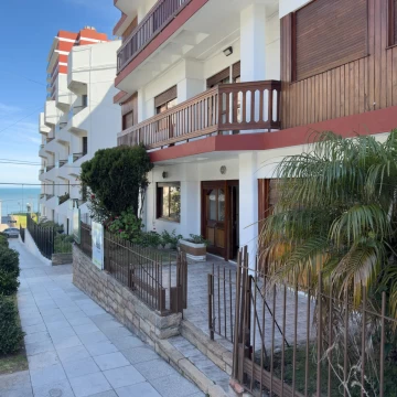 Departamento 3 Ambientes en Playa Grande con cochera