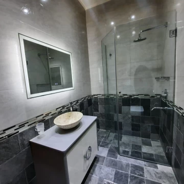 1765401149.jpg