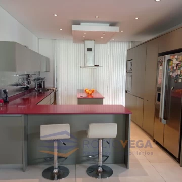 1765477455.jpg