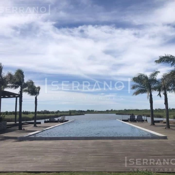 Venta Lote al agua de 1070 m2 en El Naudir, Escobar.