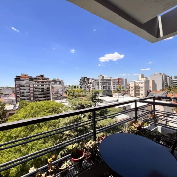 Venta Departamento 2 ambientes Moron Centro con Balcon y Baulera