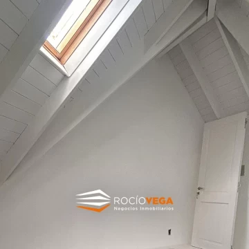 1765549456.jpg