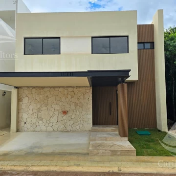Casa en Venta en Via Cumbres Cancun