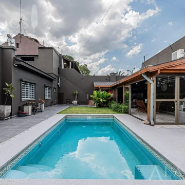 VENTA CASA 5 AMBIENTES VILLA SARMIENTO AMOBLADA