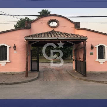 VENTA CASA BAJO LA VIÑA