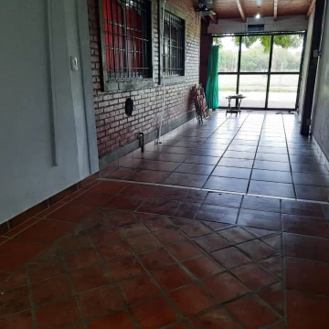 VENTA/PERMUTA - Casa en PB, Casa en PA y Monoambiente. Oeste, Rosario.
