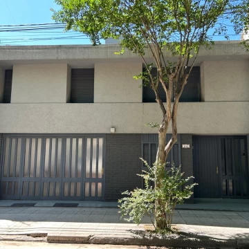 CASA EN VENTA EN LUJAN PLENO CENTRO