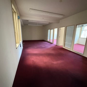Oficina de 87 m2 en venta en Recoleta