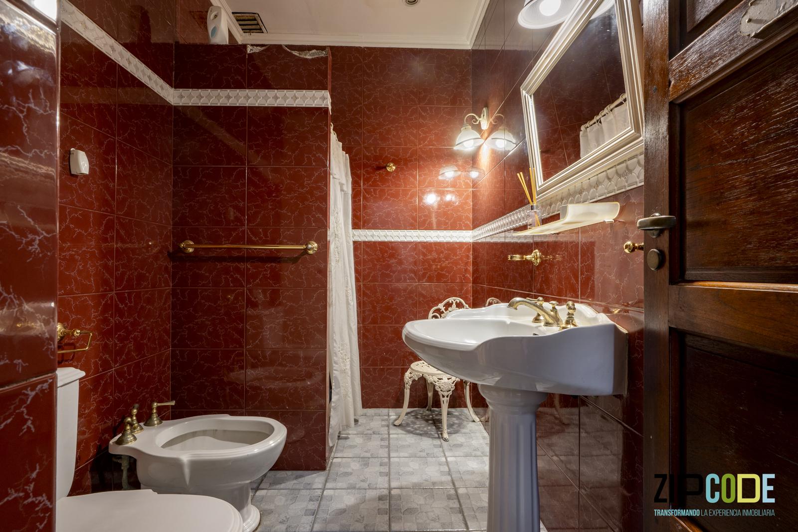 Casa de 4 dormitorios en Crucecita, foto 4