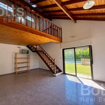 Casa en Venta Refaccionada en Country Club Banco Provincia
