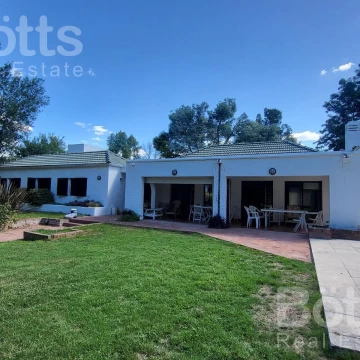 VENTA CASA 5 AMBIENTES CON PILETA & PARQUE LOS CARDALES COUNTRY CLUB APTO CRÉDITO